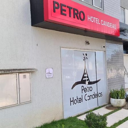 Petro Hotel Candeias Candeias  エクステリア 写真